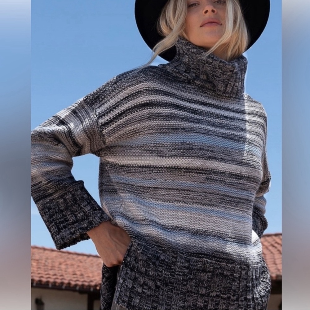 POL Cozy Luxe Heather Grey Striped Turtleneck Sweater Casual Chic Essential - Picture 7 of 7